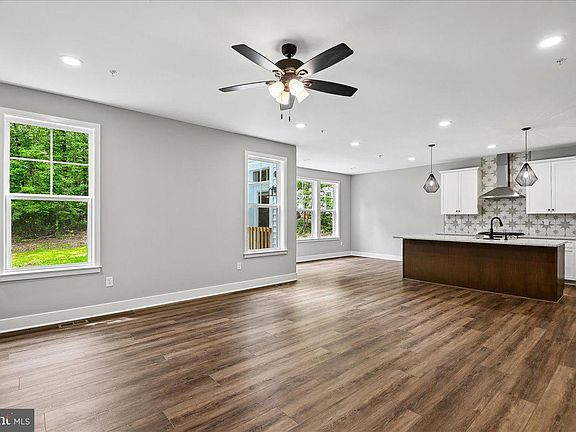3rd image of 9312 Madison Ave