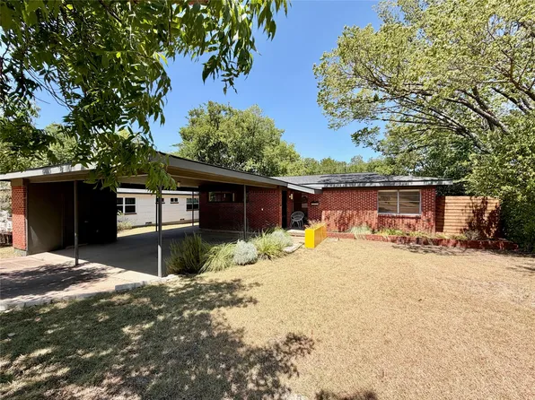 2223 Forest Oaks Dr, Dallas, TX 75228