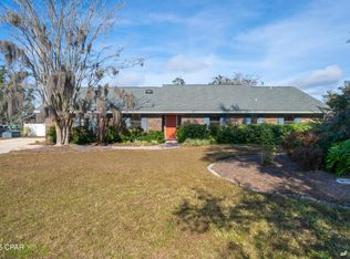 4021 Deerpoint Lake Dr, Southport, FL 32409