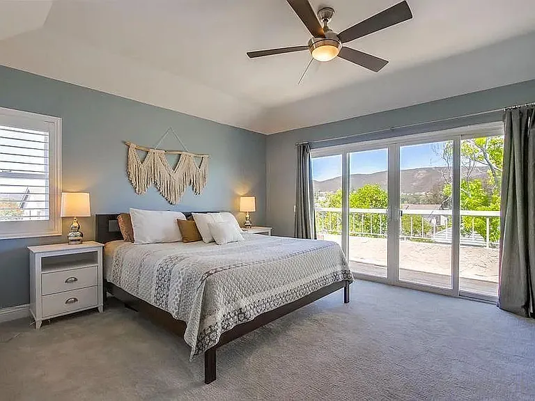 13563 Longfellow Ln — Photo 27