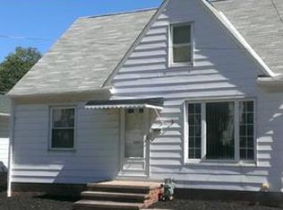 3210 W Ridgewood Dr, Parma, OH 44134