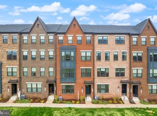 43361 Radford Divide Ter, Ashburn, VA 20148