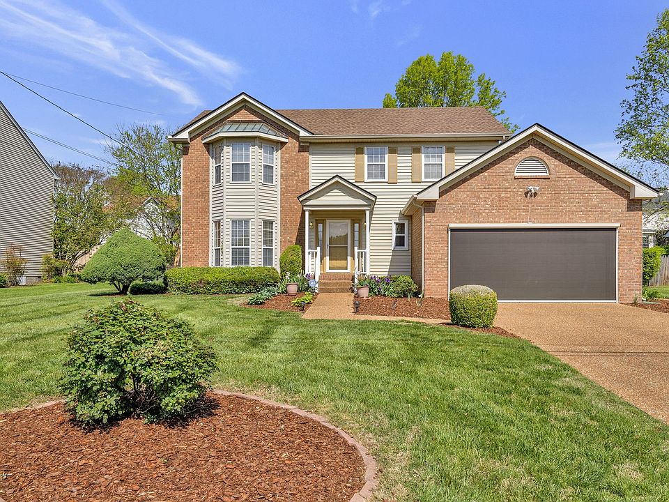 1st image of 407 Clarkston Dr