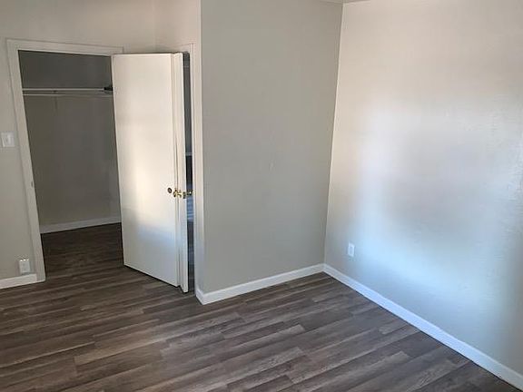 5th image of 450 W Picacho Ave #5