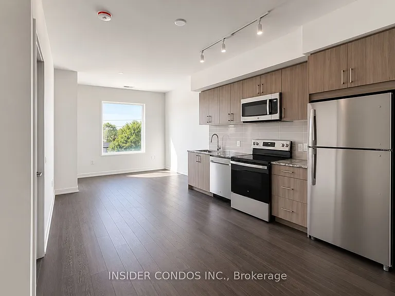 4010 Eglinton Ave W #428 — Photo 6