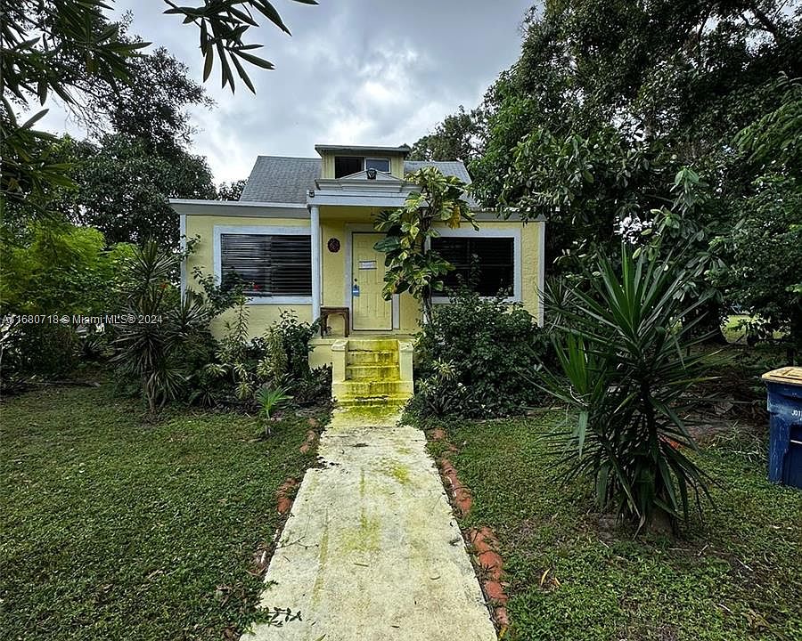 1st image of 3001 Avenue B