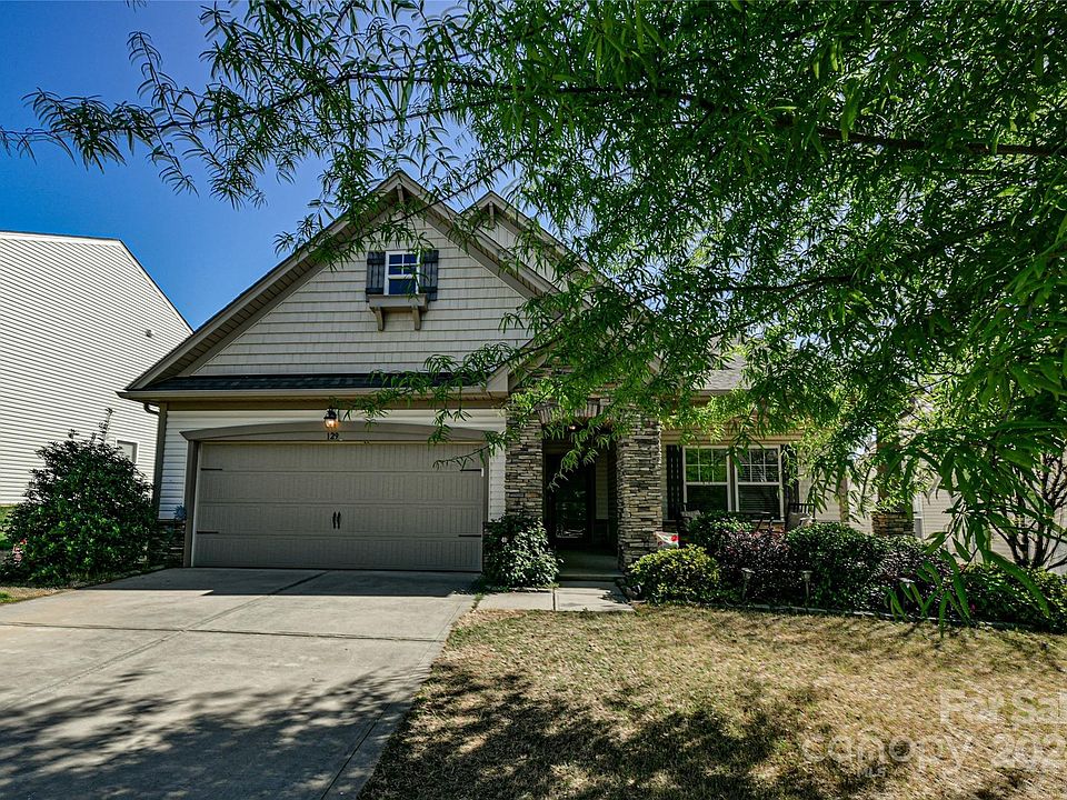 1st image of 129 Maggie Dr