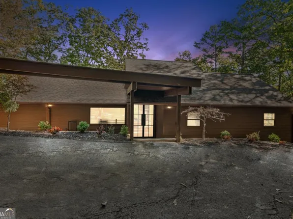 626 Petit Ridge Dr, Jasper, GA 30143