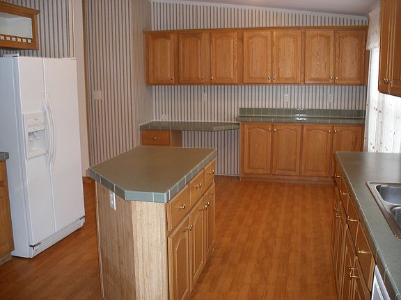 Tons of cabinets