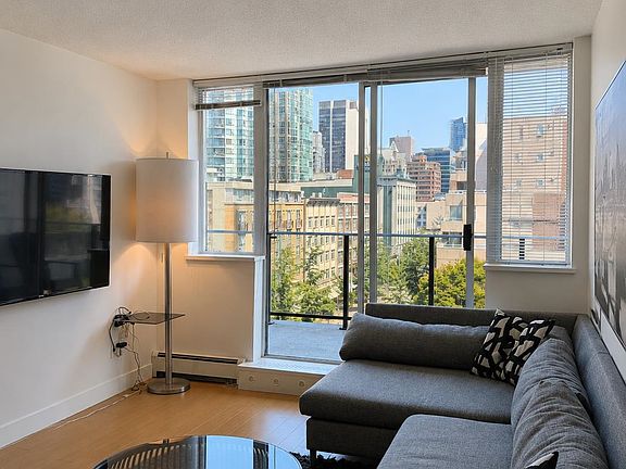 2nd image of 1325 Rolston St #702