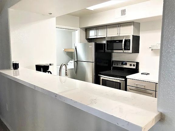 3rd image of 2300 E Silverado Blvd APT 1079