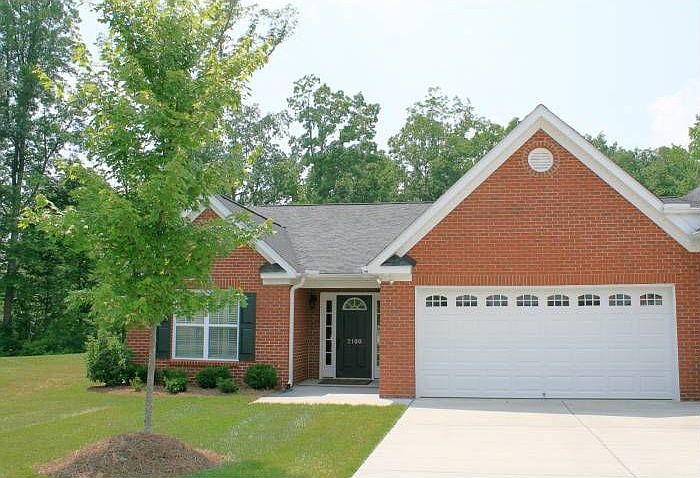 1st image of 2100 Rosemont Dr