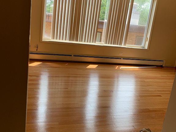 3rd image of 8640 Skokie Blvd #2E