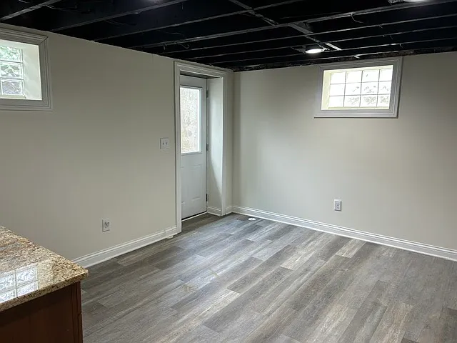 6956 Euclid Ave — Photo 21