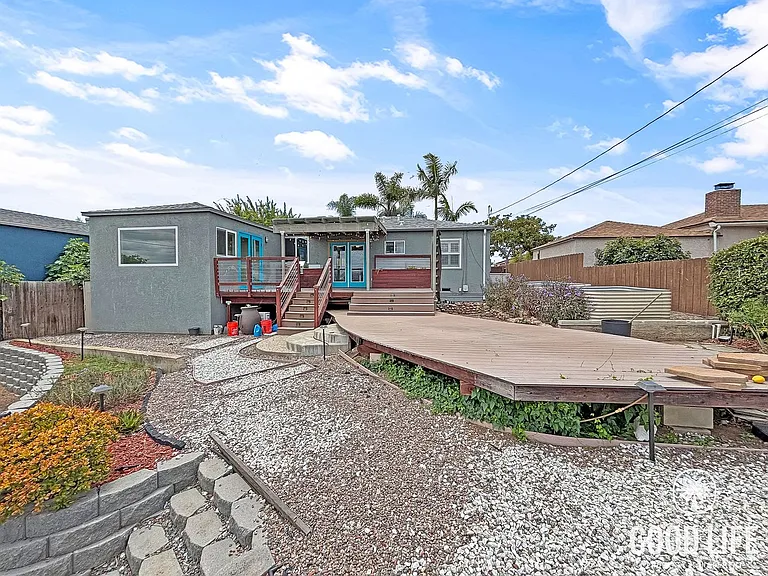4241 E Overlook Dr — Photo 31
