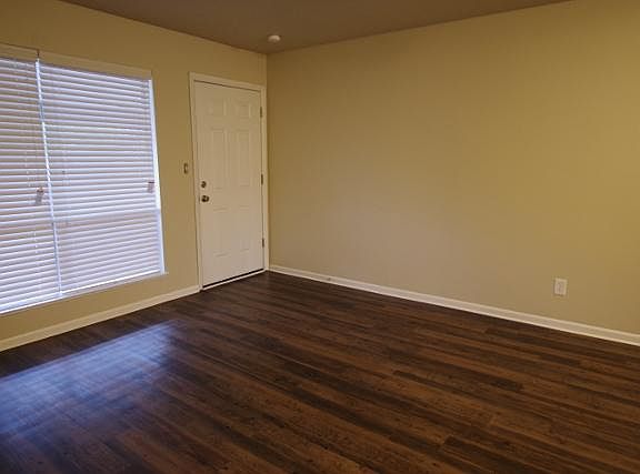 2nd image of 6019 Barton Dr