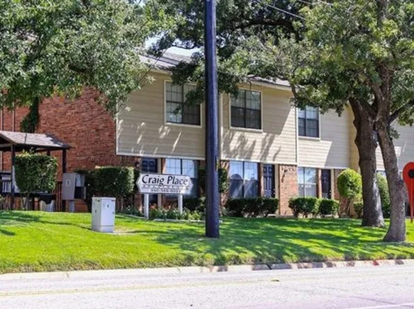Craig Place Apartments