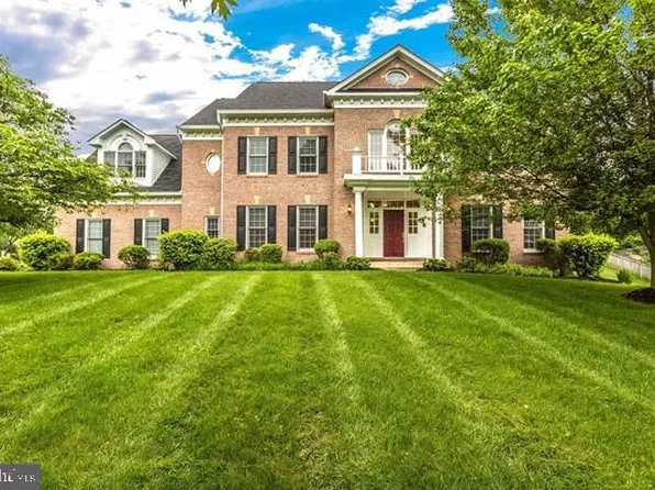 3920 Arbor Crest Way, Rockville, MD 20853