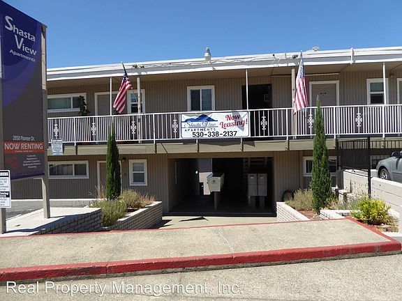 3rd image of 2850 Pioneer Dr APT 21