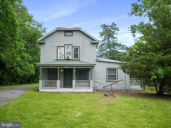 14166 Back Creek Valley Rd, Hedgesville, WV 25427