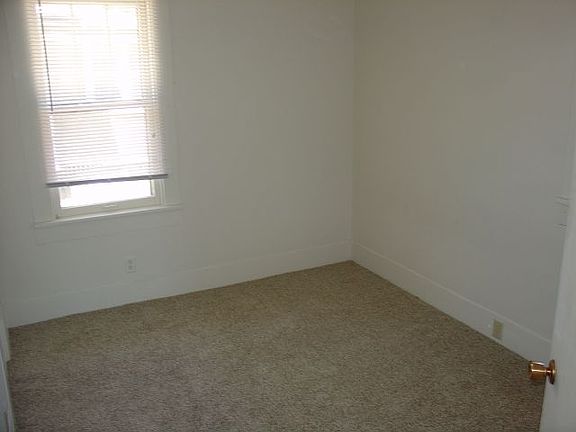 5th image of 301 Burlington Ave