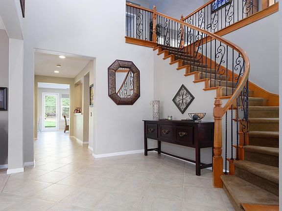 4th image of 29158 Black Pine Way