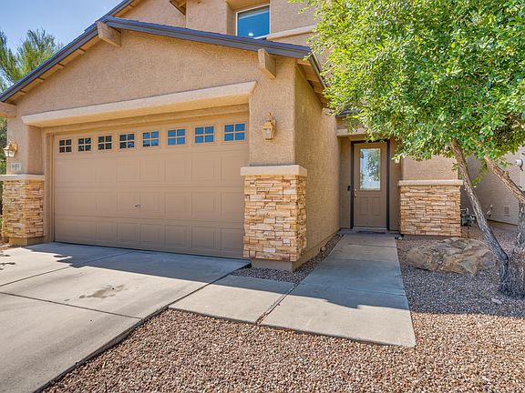 2nd image of 8451 N Placita De Los Laureles