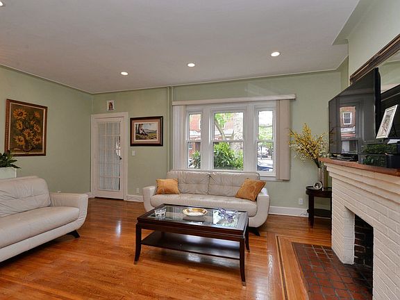 4th image of 3420 88th St