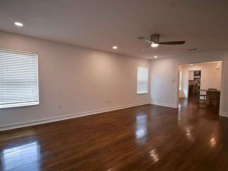 1403 Munger St #A — Photo 7