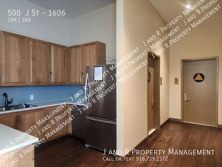 500 J St #1606 — Photo 31