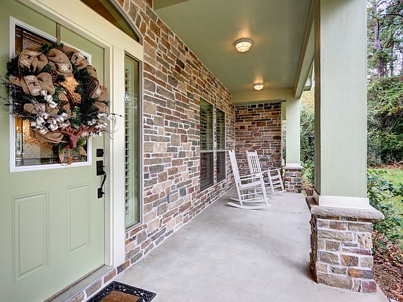 3rd image of 22815 Coriander Dr