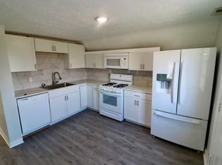 319 N Huntington St #1/2, Medina, OH 44256