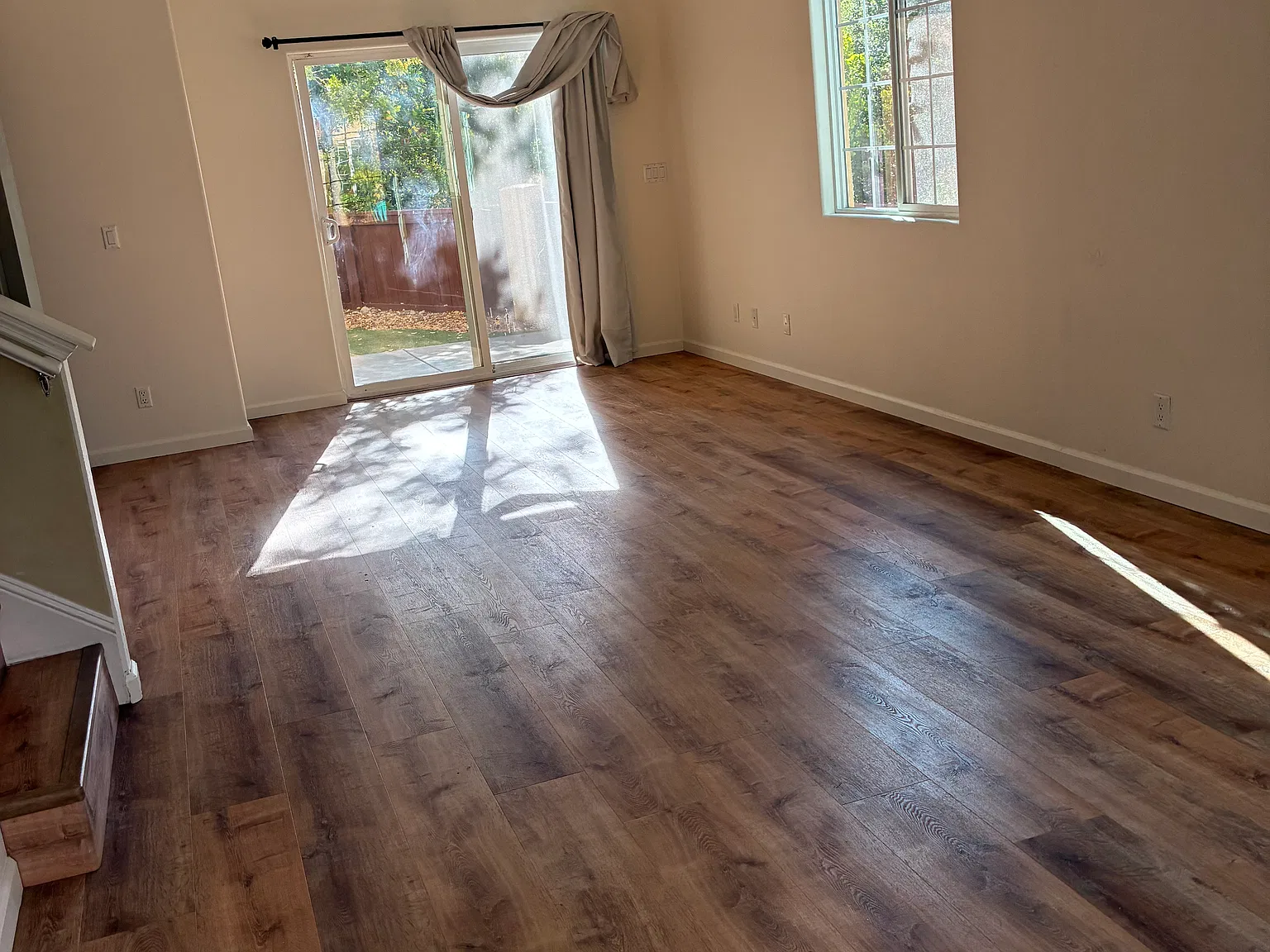 4 bed, 1379 sqft, $2,500 — Photo 2