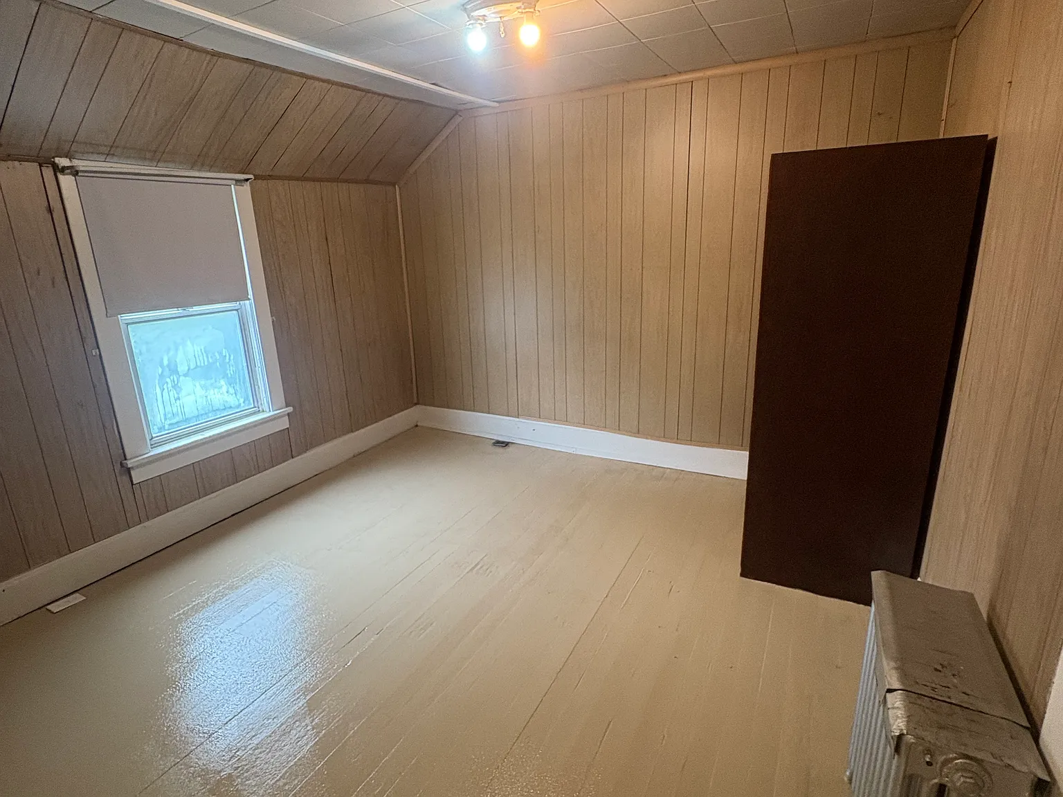 31 Nutt Ave Rear — Photo 4