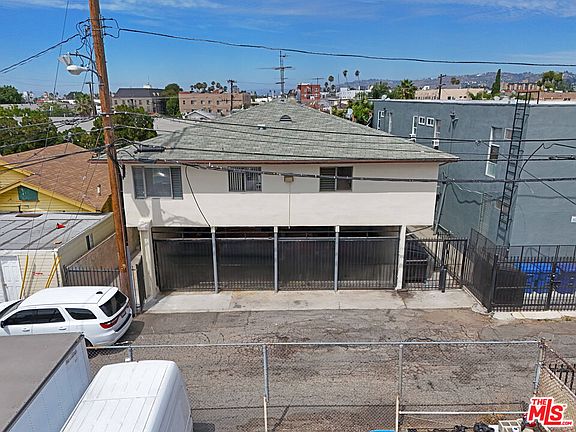 5th image of 1212 N New Hampshire Ave