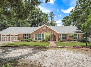 901 Oak Hollow Dr, Hammond, LA 70401