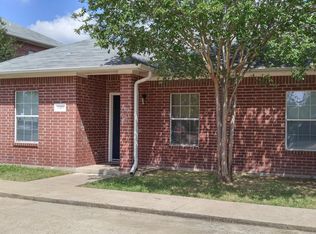 2419 Berger Dr, Bryan, TX 77802