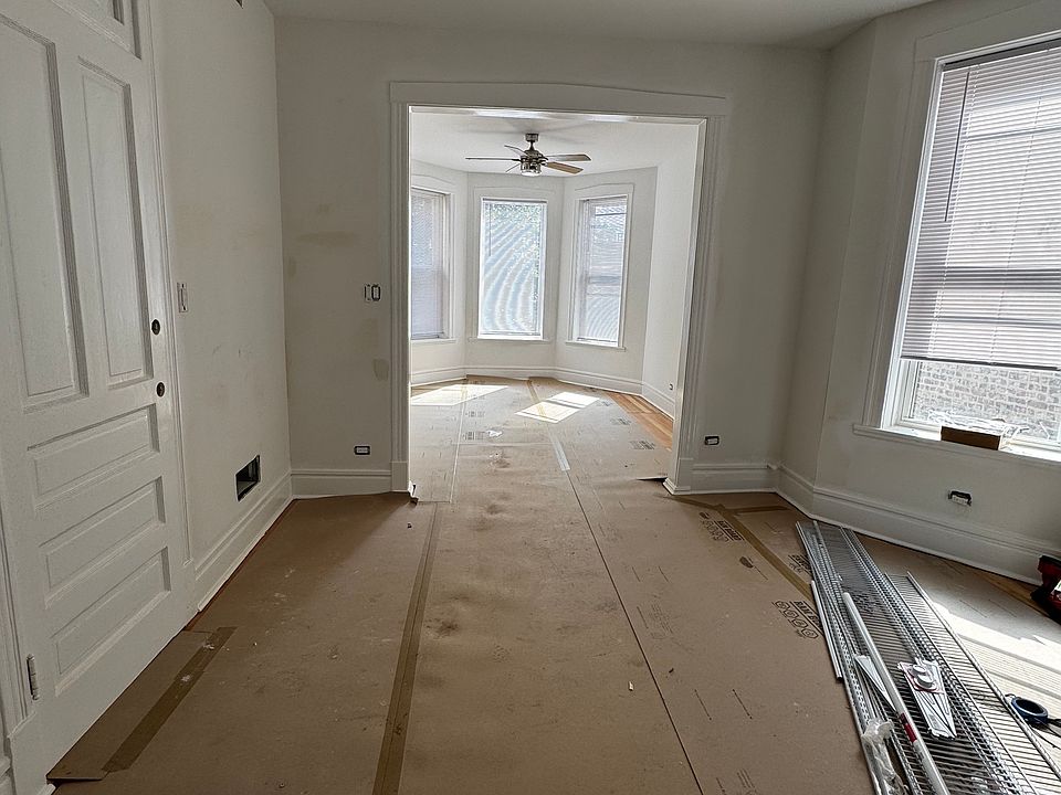1st image of 2624 N Francisco Ave #2