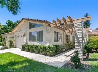 3316 San Amadeo UNIT B, Laguna Woods, CA 92637