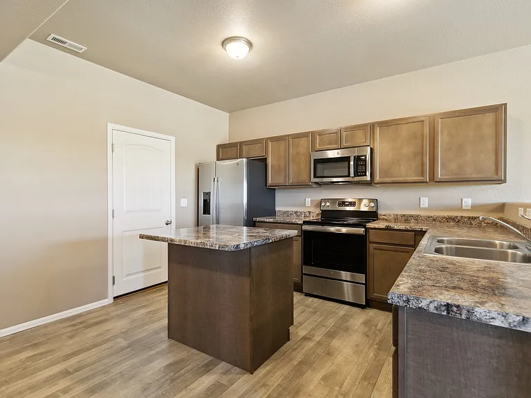7638 Spruce Pine Grv — Photo 15