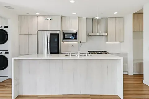1166 Holly Ave #1 — Photo 6