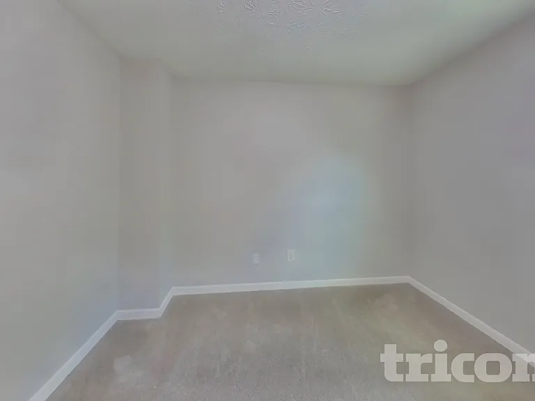 5818 Northspring Dr — Photo 11