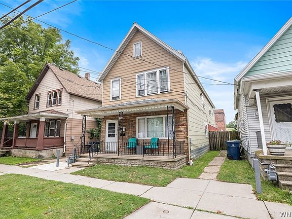 3rd image of 632 Fulton St