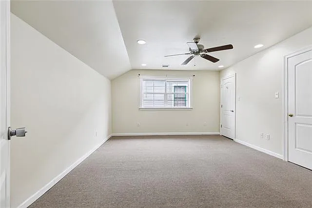 5832 Willow St — Photo 8