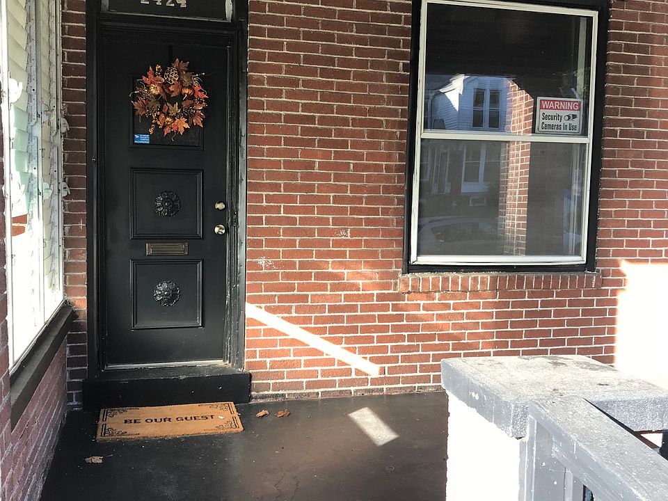 1st image of 2424 N 5th St