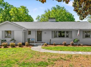 3707 W Friendly Ave, Greensboro, NC 27410