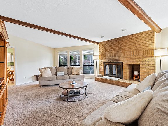 4th image of 201 Westgate Rd