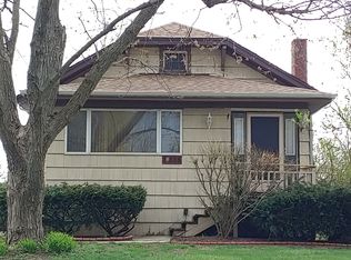 3S335 Williams Rd, Warrenville, IL 60555