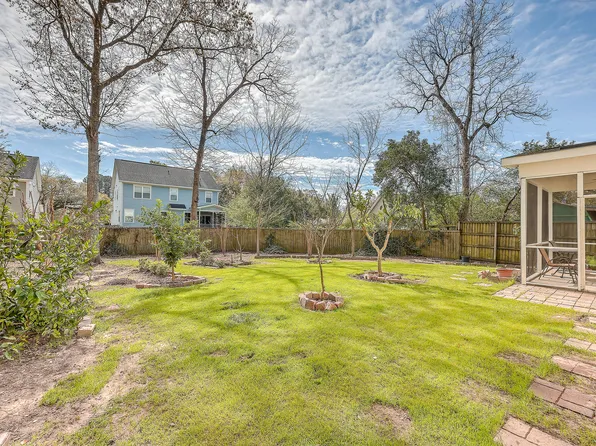 976 McElveen St, Charleston, SC 29412