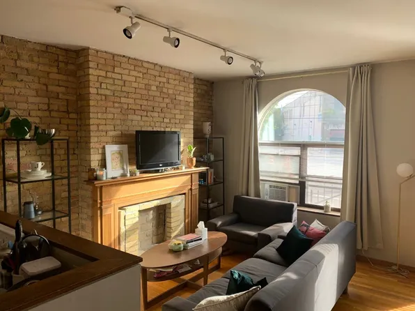 Modern Elliot Park Living - 1st Month FREE + $500 Off Deposit!, 826 10th St S #81611, Minneapolis, MN 55404